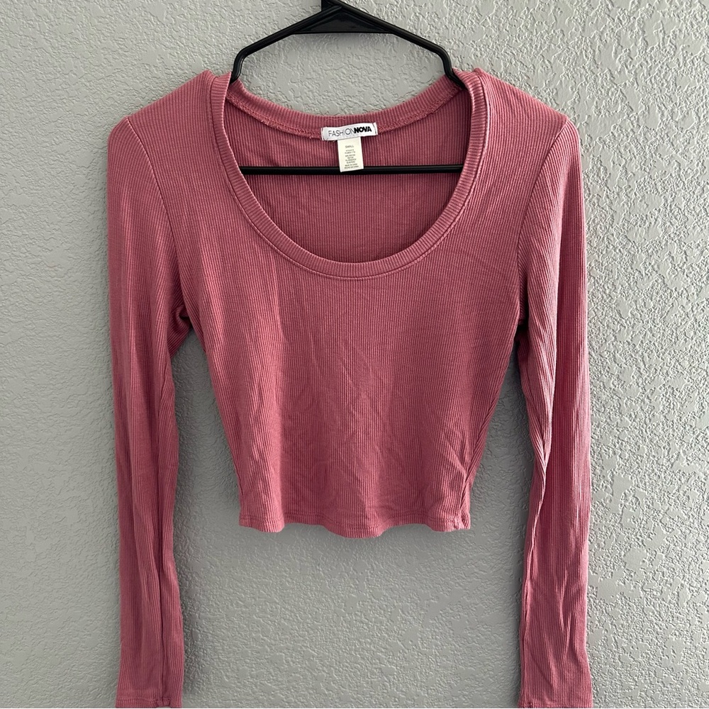 Fashion Nova Pink Long Sleeve Crop Top